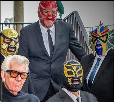 Nick Lowe and Los Straitjackets